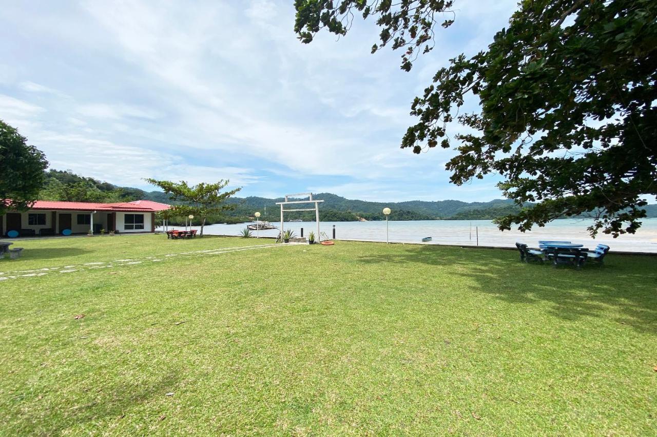 Oyo 90317 Ambong Bay Resthouse Hotel Kota Kinabalu Exterior photo